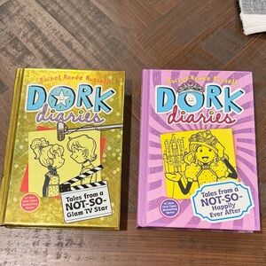 Dork Diaries Book Set - Gold and Purple Covers